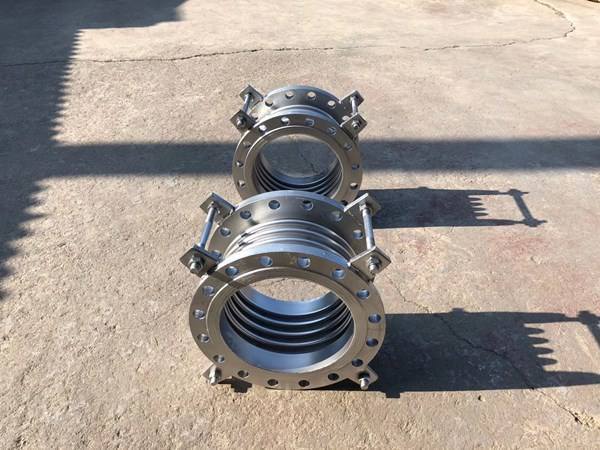 不銹鋼波紋管補償器 不銹鋼波紋管補償器